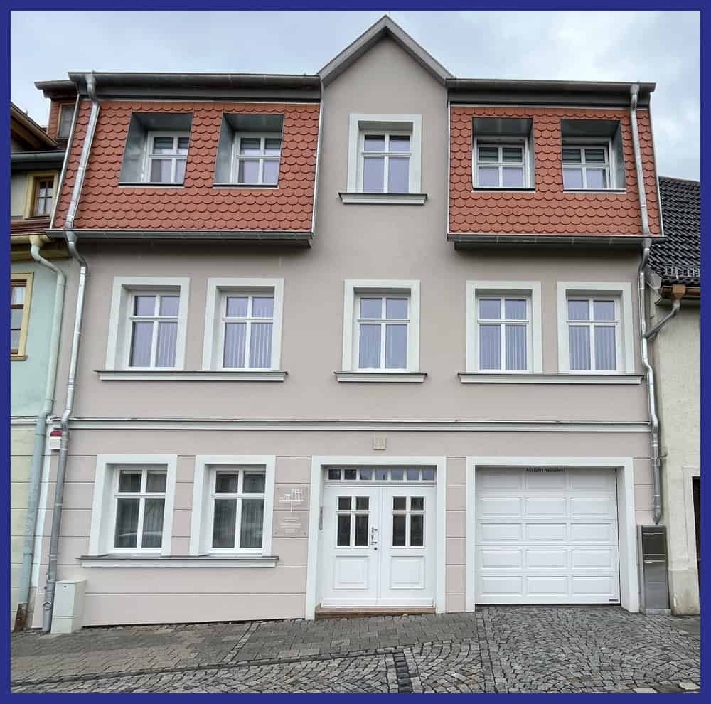 Moderne Maisonettewohnung mit 3 Schlafzimmern - Wärmepumpe 1 Straßenansicht