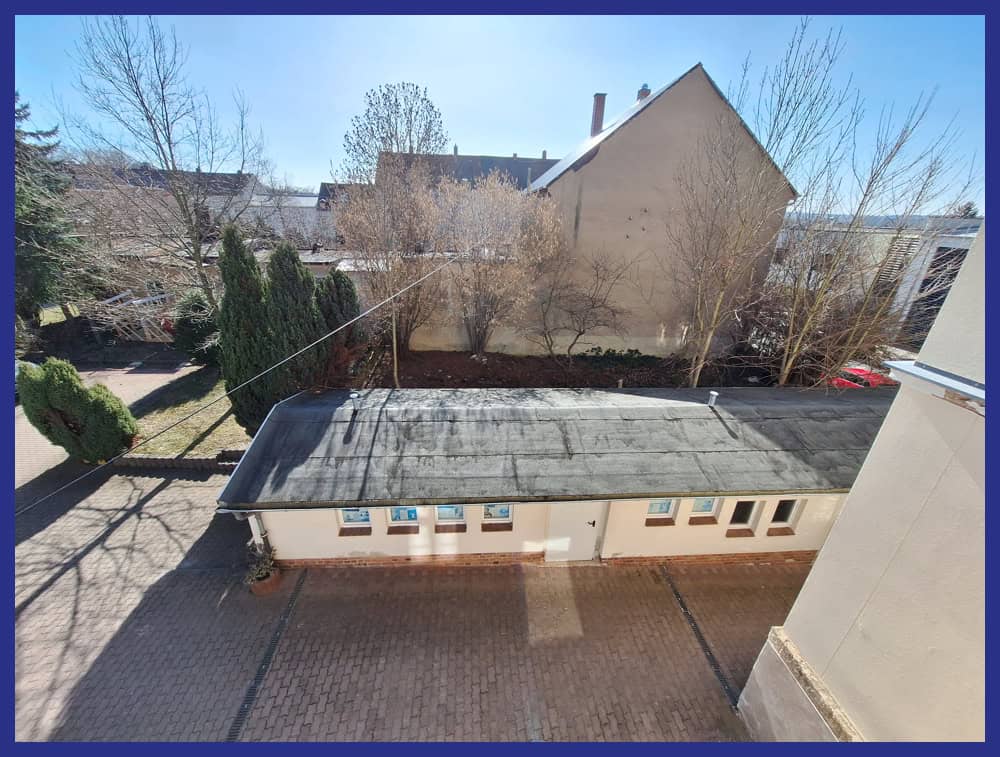 Garage +Nebengelaß