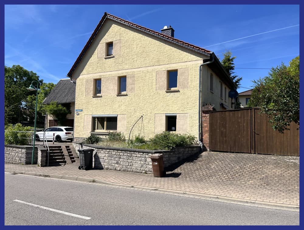 Saniertes Einfamilienhaus in Nedissen 1 Straßenansicht