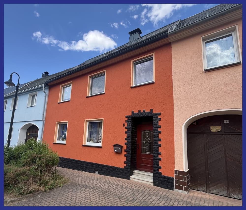 Einfamilienhaus mit Garten sucht neuen Eigentümer 38 Titelbild